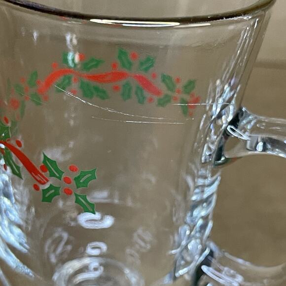 Vintage Libbey Holly Berry Irish Coffee Pedestal Glasses Gold Rim Christmas Mugs - Picture 6 of 8